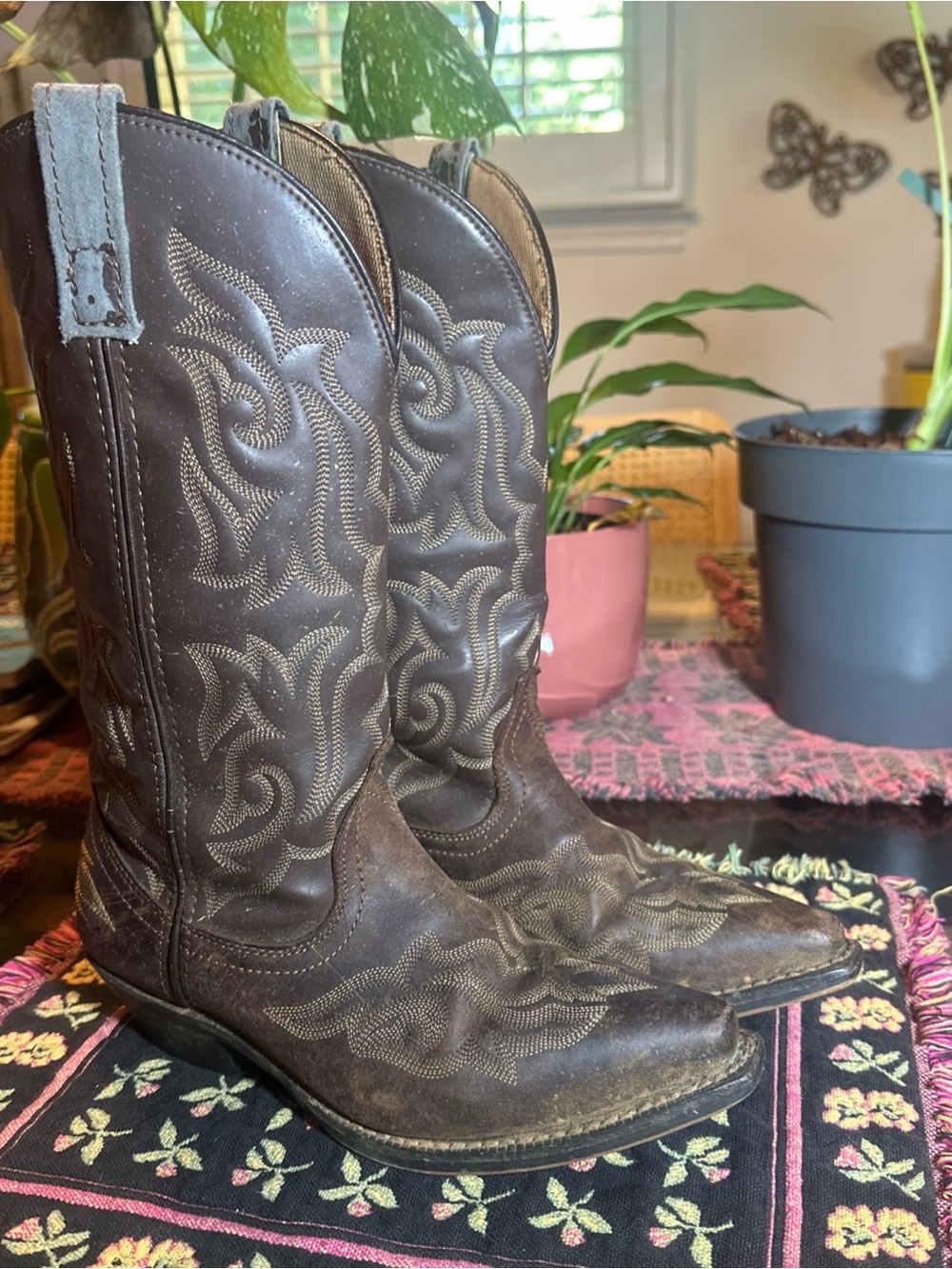 5404 Laredo Brown Leather Cowboy Boots Western Embroidered Distressed Women 6.5
